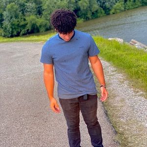 Meet your Posher, Adriel